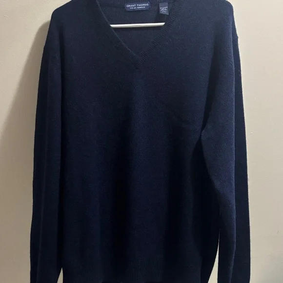 Grant Thomas Men's V-Neck Sweater - 100% cashmere Deep Navy - Picture 1 of 3